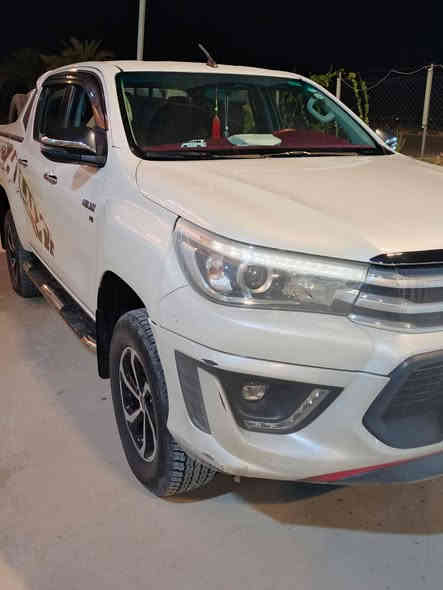 السلام عليكم للبيع تويوتا هايلوكس تي آر دي 6سلندر كويتي مكفوله كفالة عامه جديده وجاهزه من كلشي والهزه جديده السعر 310 بيع مستعجل للاستفسار ***********
