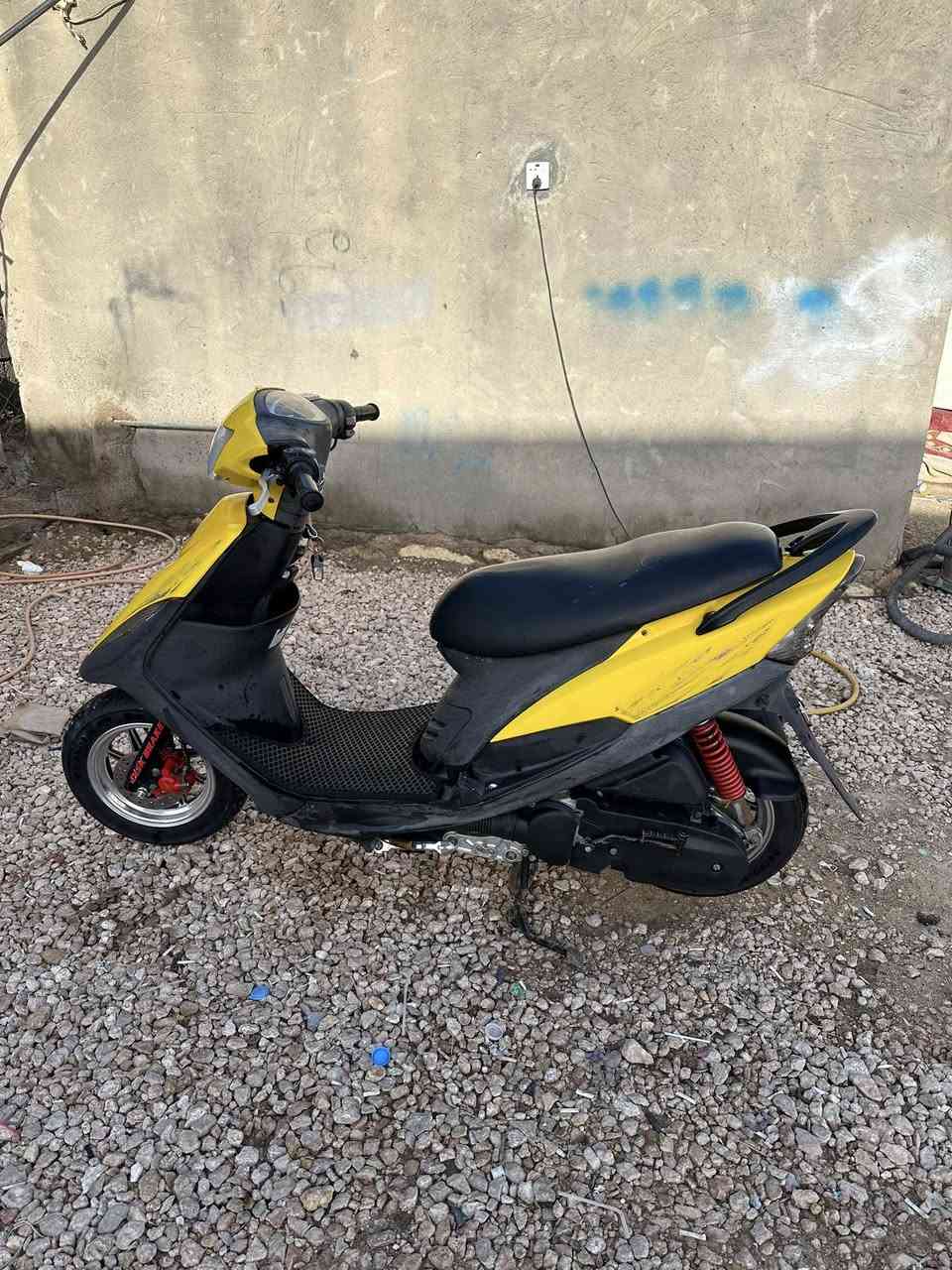 للبيع مكفولة كل نقص مابيها  ***********
