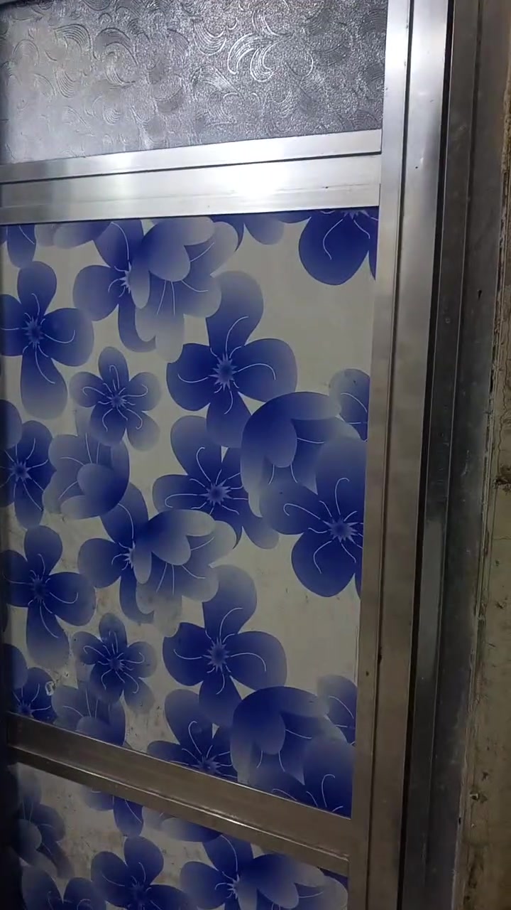 شقه للايجار ٣٥٠الف طابق ٣ واكو همين مشتمل ايجاره ب٢٥٠ المكان الشقق حبيبة لتوتصل على الرقم ***********
