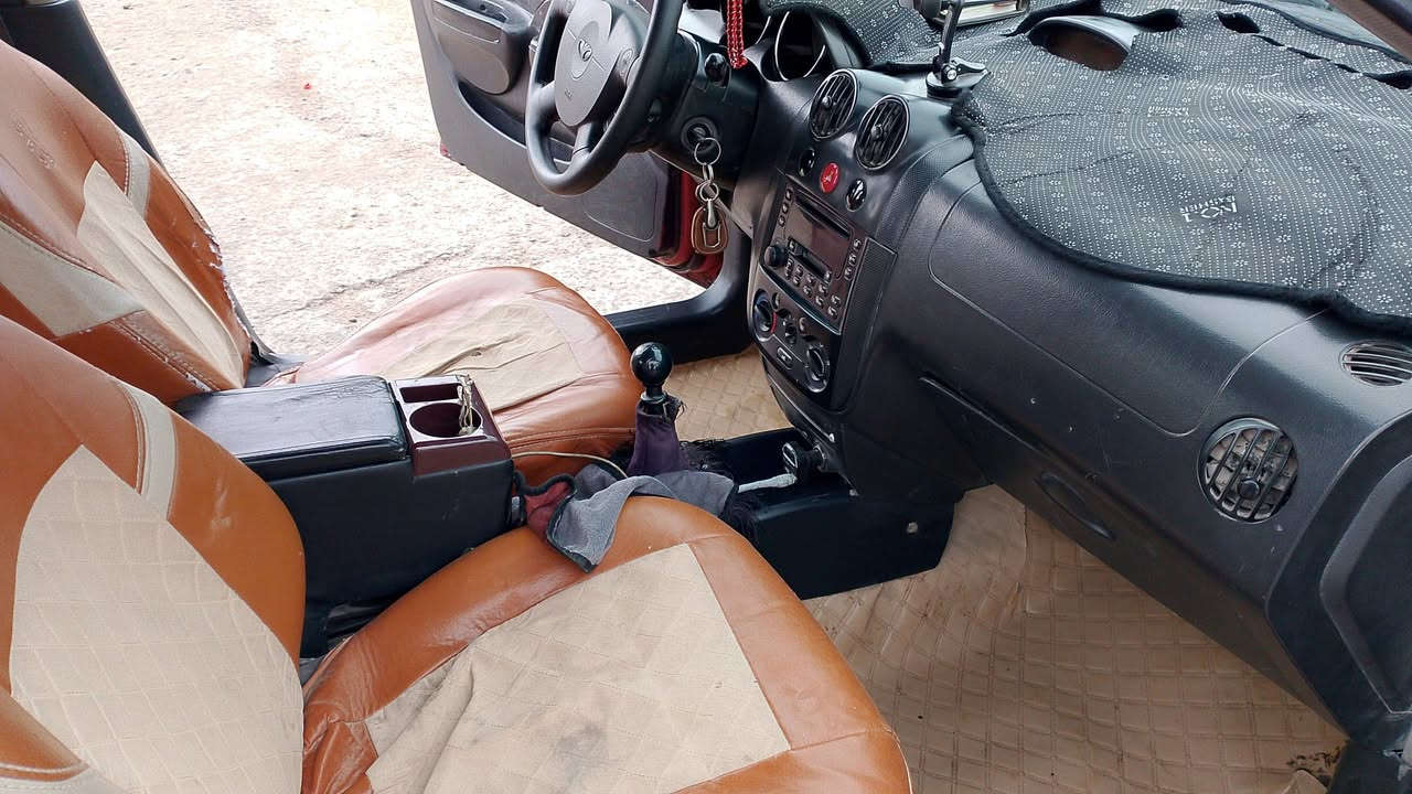 سلام عليكم
افيو للبيع موديل 2006حداديه ومكينه خير من الله كله جديد تخم تأير   مصبوغه للجماليه فقط هزه جديده ورقم جديد تحويل ثاني يوم  مكانها بابل  ‏ ب 47 وبيها مجال 
***********
