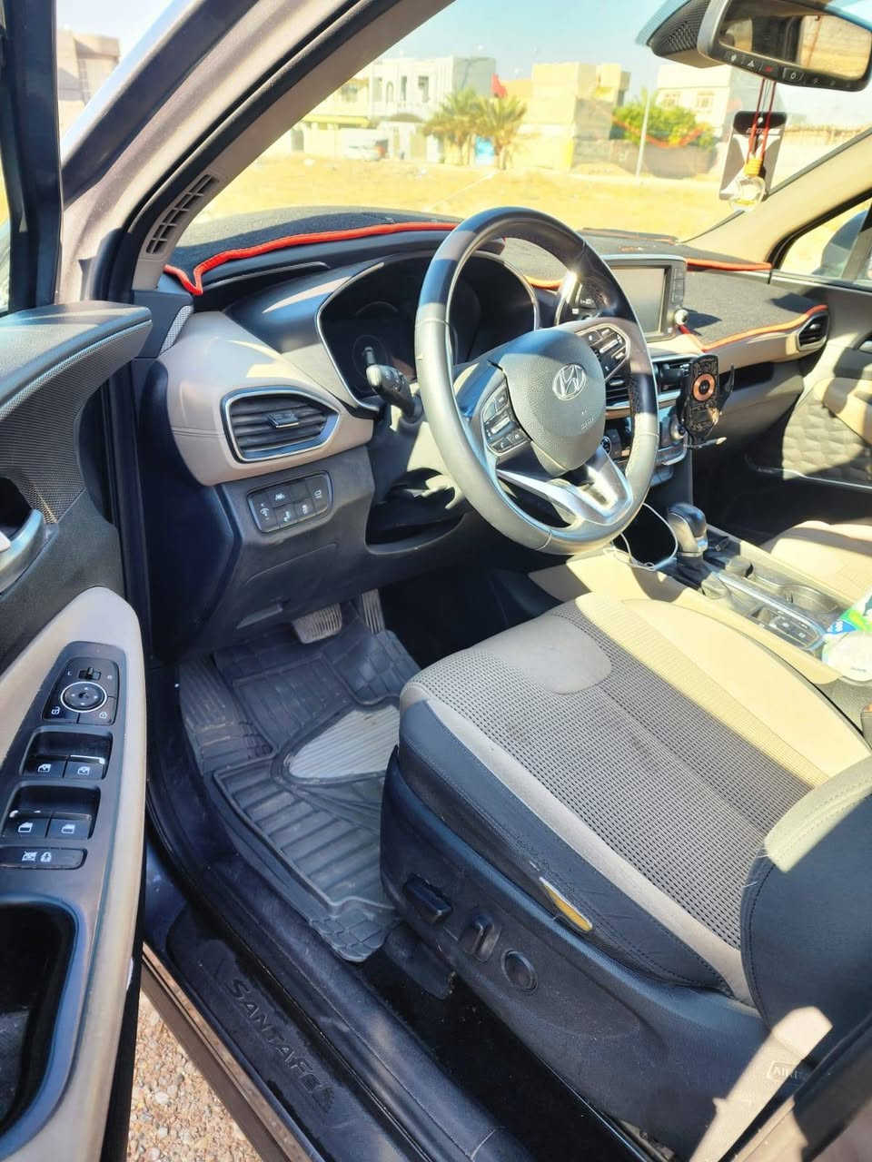 سنتافيا 2019 وارد امريكي محرك ٢٤٠٠ جي دي اي رادار ٣٦٠ درجة شاشة بصمة أبواب ويل كب مانع اصطدام امامي وخلفي رادار تفاعلي كشنات ثلاث وضعيات قيادة ذاتية  تدفئة تخم تاير ضررها موضع بالصور بدون دواخل بدون ايرباك ماشية ٨٠ الف كيلو متر صبع فقط ربع الصندوق وربع من البنيد فقط رش
السعر ١٧٠ وبيهة مجال للتواصل مراسلة الصفحة أو الاتصال على الرقم الاتي ***********
