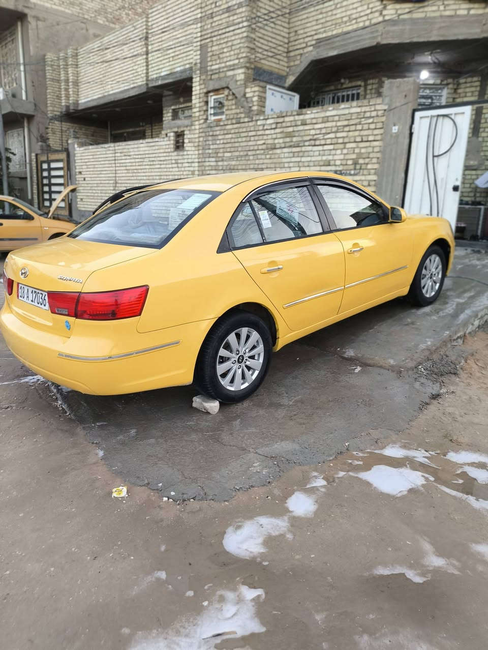 سلام عليكم سوناتا للبيع موديل 2010 خليجي مكينه 2400حداديه جديده تخم تاير جديد تبريد كل شغال رقم انكليزي السنويه لغايه 2030مصفره هيءه وغرامات خطه بغداد كربلاء متواجد عله هذه الرقم فقط ***********مكاني كربلاء امن الداخلي شارع طارق الخيكاني السعر 105وبيه مجال قليل
