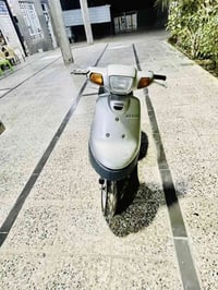 رمضان كريم عليكم دراجه بطه البيع نضيفه مثل مشوفون بصوره جاهز مال جناي ...