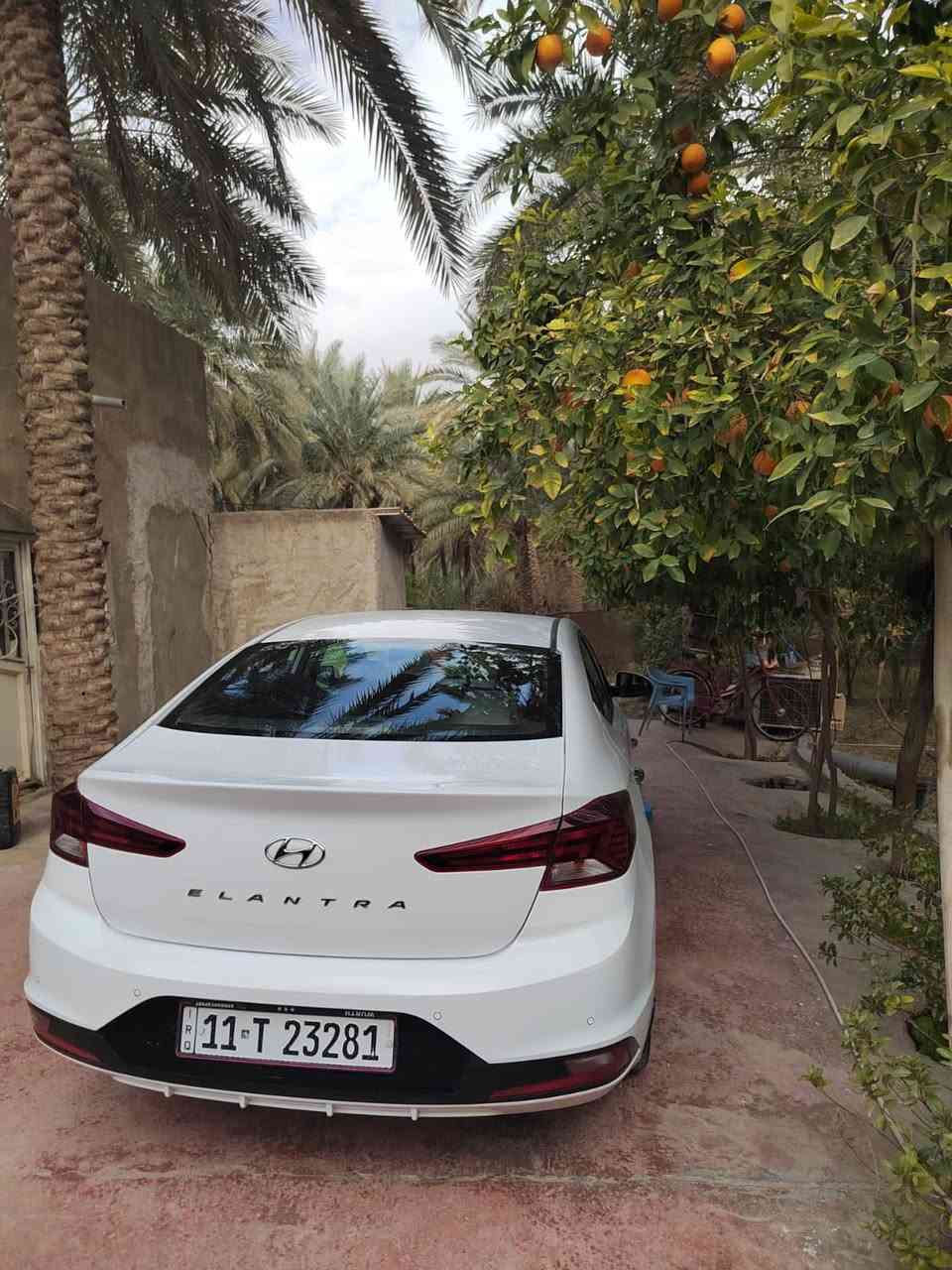 سلام عليكم
للبيع النترا 2020 خليجي سياره جديده 
مكفوله كفاله عامه رقم بغداد باسمي
فول موصفات شركه الكاصد 
سعرها 170 وبيها مجال 
أي ستفسار لاتصال ***********
مكان السيارة كربلاء
