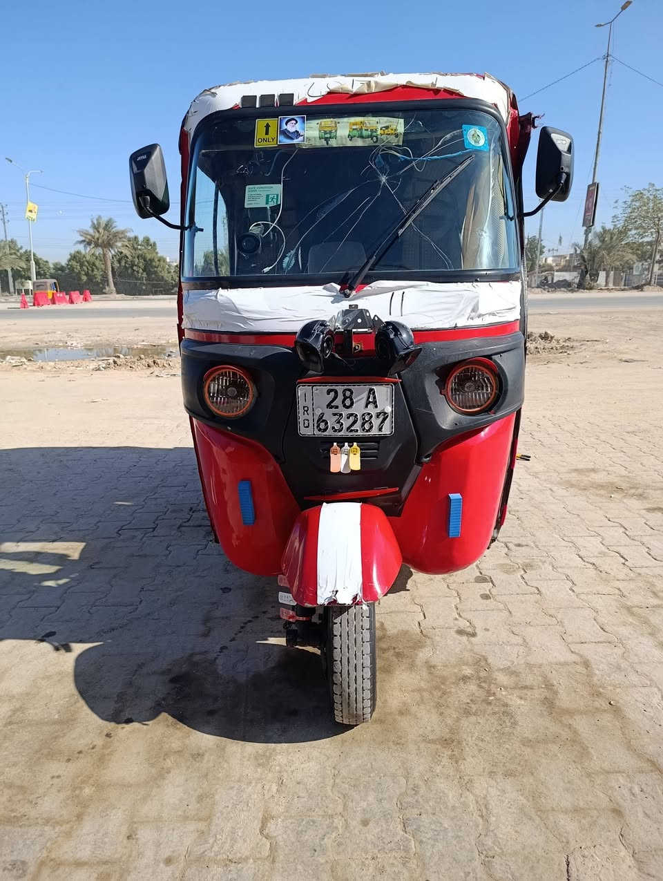 سلام عليكم تكتك 2018 للبيع محرك 20 صارلي يومين من شديته تكتك نضيفه ماعايزه ربع دينار  تكتك معمره كبل للشارع السعر 4750 رقم نكليزي ابسمي نجف مكاني خان النص الحيدريه ***********
