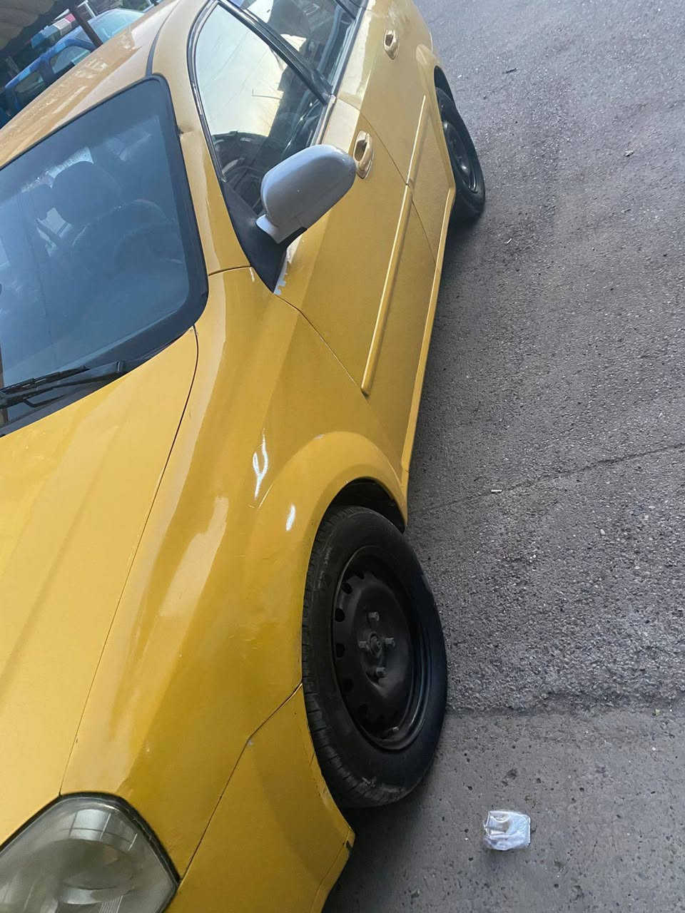 سلام عليكم للبيع اوبترا موديل 2010
رقم بغداد انكليزي بسمي ابيع عقد مروري السيارة شركه العامة لسيارات ابلادي اصفر بيها باب سايق امبدل 
كير عادي مكينه بل جيش تبريد ثلاجة ❄️ تتفئة نار 🔥 سنتر لوك 
جام كهرباء بيها منضومه غاز بيها نقص بس فلتر يرادلة تبديل بمصفة الدورة تحجز و ينطوك موعد وتروح اتبدلة 
#السعر ٦٣$ ورقة وبيها مجال لطيبين مكاني بغداد رقم التليفون ***********
