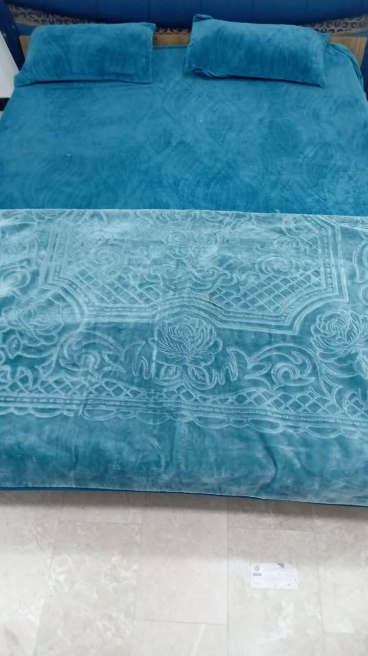 غرفة نوم نظيفة جدا ماخذيها بمليونين ونص اريدها بمليون ونص النظافة مالتها تجي وتشوف بعينك مكاني العامرية


**إذا كنت صاحب هذا الإعلان وتريد حذفه لأي سبب، رجاءا أرسل رسالة إلى الدعم الفني**