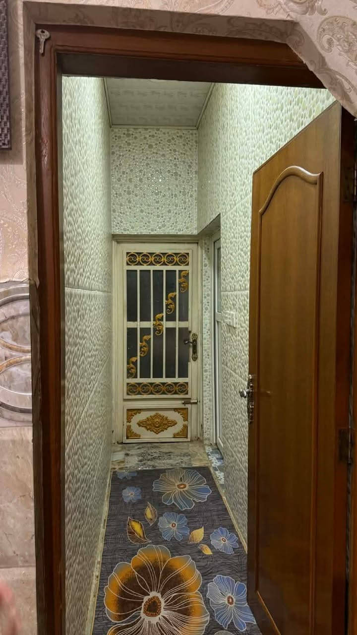 دار للبيع طابو ملك صرف الموقع حي الابراهميه المساحه ١١٢ ونص متر بناء سنه ٢٠١٨ طابقين ٤غرف هول صاله مطبخ صحيات عدد ٢ للاستفسار مكتب النبل للعقار والبناء والهندسه *********** واتساب *********** واتساب
