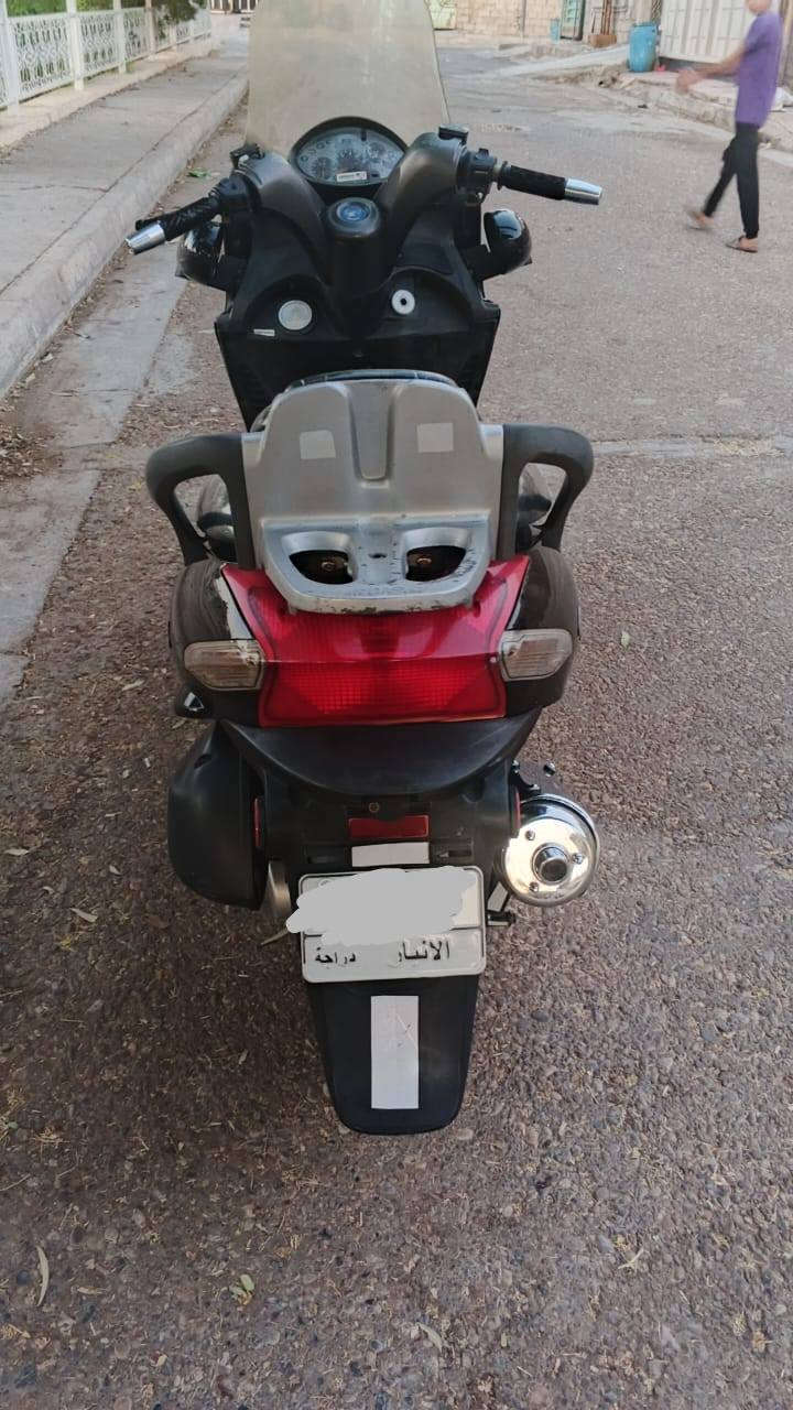 سلام عليكم
موطور كايمكو للبيع
نضيف كامل مسجل رقم انبار
السعر ١٠ أوراق وبي مجال
إذا اكو مراوس موطور رص بس اخذ فرق
***********
