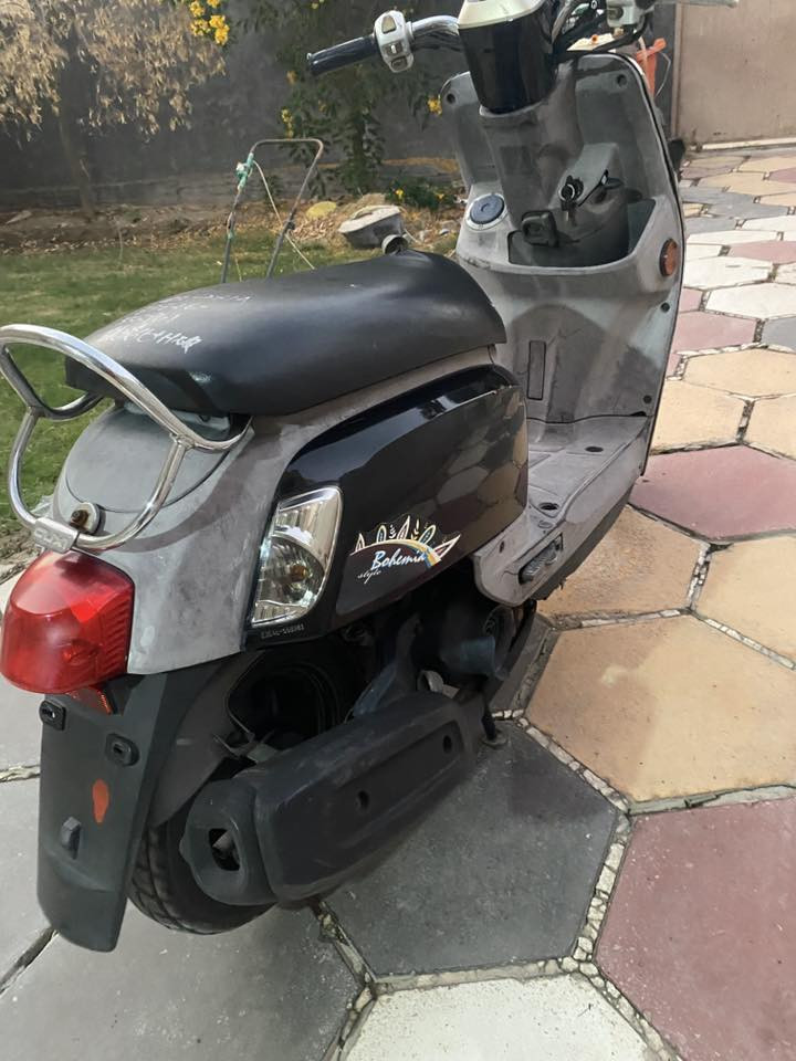 السلام عليكم دراجه بوليس مسطرة داخل جوزي   الدراجه للبيع االدراجه مكفوله مكان الدراجه سدة حي البكر 
السعر : 1200 وبيه مجال 
***********
