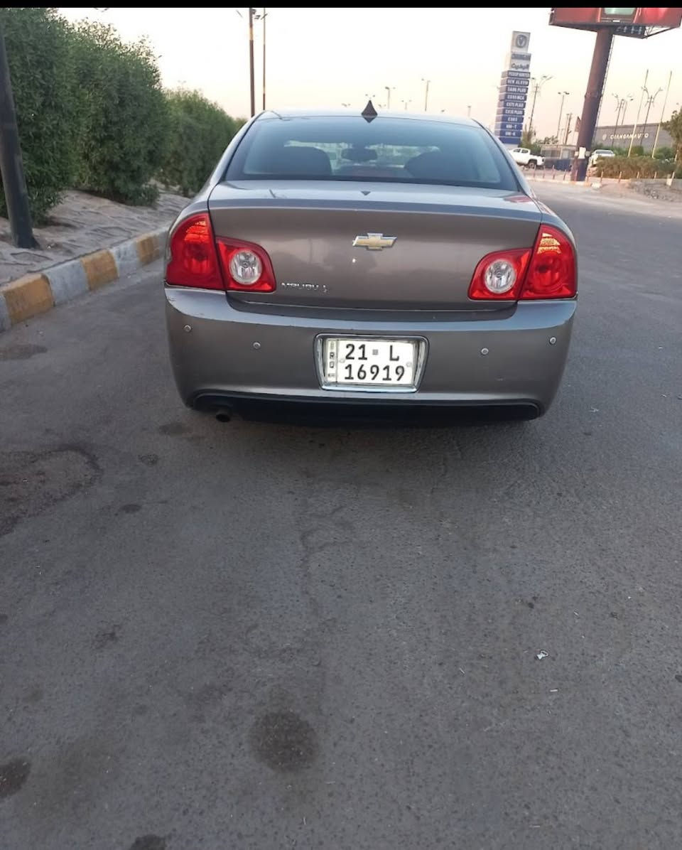 السلام عليكم ماليبو موديل 12 محرك2400 لاصرف ولاتبخير السياره داخل جلد جيد تحكم ستيرن حاكيه تبريد تدفئه كله شرط تخم تاير.جيد بس دبلات نص عمر.. سنويه منتهيه بشهر 10/2025..الي بسمه السنويه يسكن بغداد شارع حيفا يحول تحويل مينطي وكاله.. السعر (83) ورقه وبيه مجال مكان السياره بغداد(***********) ملاحظه السونار مرفق بلمنشور.. وات ساب متوفر
