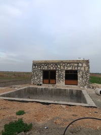 بابل • مزرعة تحت الانشاء • مسبح ونهر