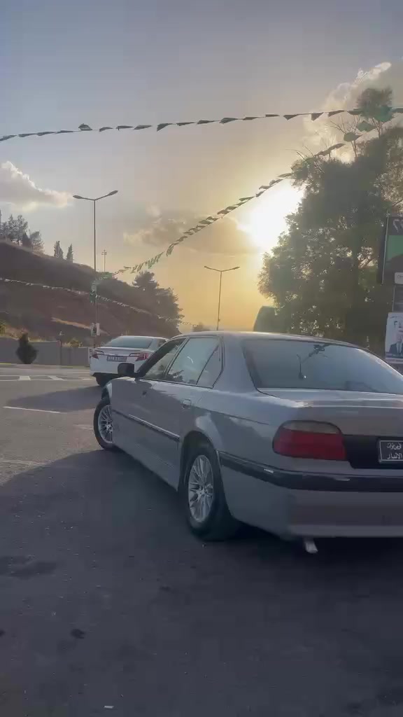 سلام عليكم
بيئيم 740 8 بستن 
ئارم هةولير بةشةرتي ئةوةليات و موسو براوة فول مواسةفات 
سعري 43 و معامةلة بو زانياري زياتر نامة بنيرن يان تيل بكةن *********** 
كورينةوةش دةكةم لةسةر دلكرتن لةكةل ريز و خوشةويستي بو هةموو لايةك.
