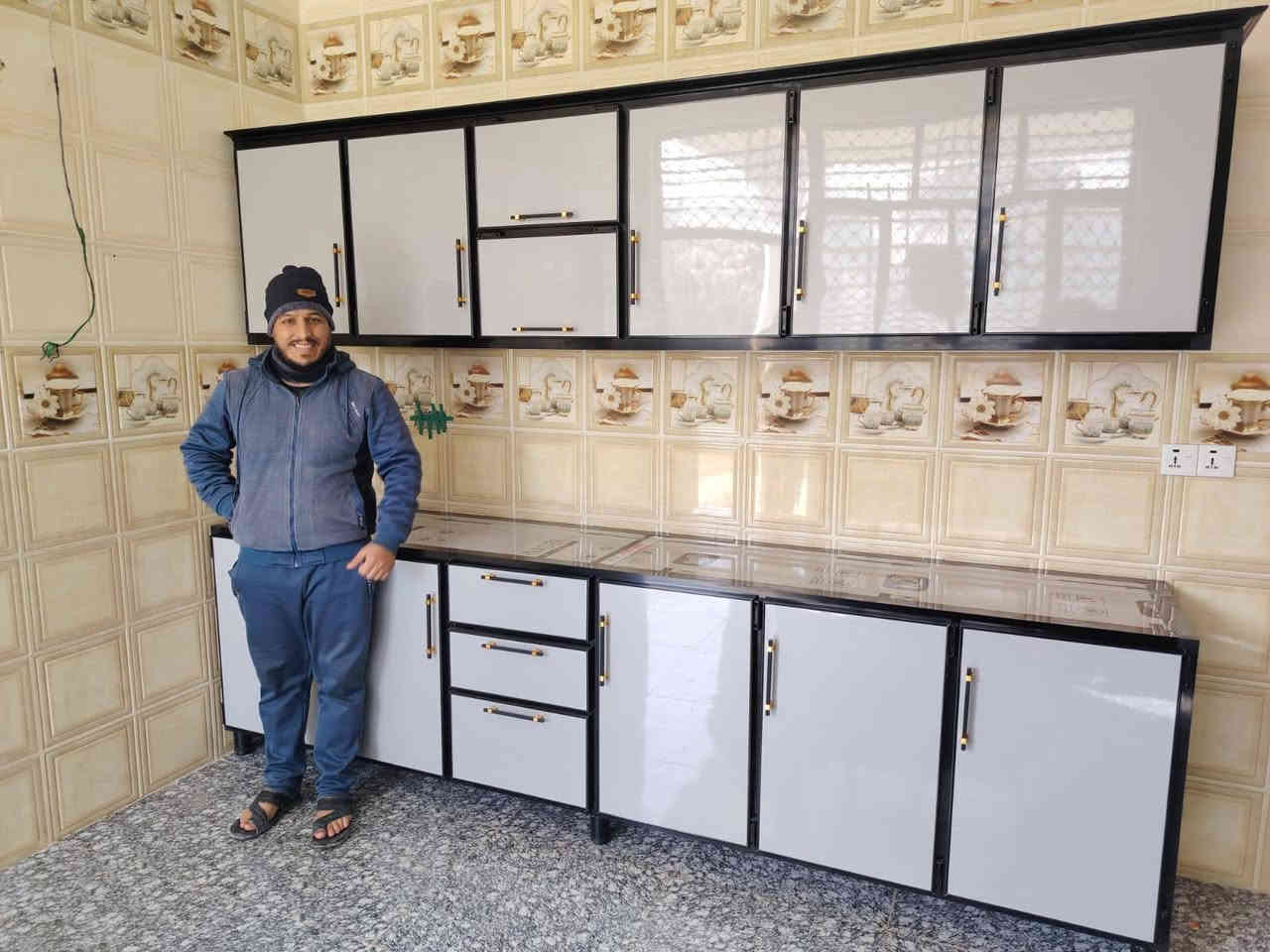 تم بحمد الله تنصيب كاونتر فصال حسب طلب خالي ابو عباس 
في منطقه ابو عصافير
بأجود مقاطع  التركية الأصلية 
من إنتاج معمل ابن الحجي للالمنيوم       للكاونترات الحديثة بابل المسيب طريق الحامية قرب جامع القدس الشريف
بإدارة وإشراف هادي ابن الحجي 
***********
 لسنا الوحيدون لكننا الأفضل
الاستاذ عاشت الايادي حب 
سيف اكرم الجنابي
