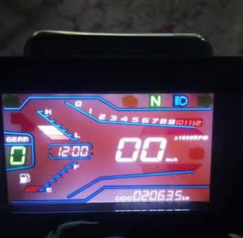 دراجه سونك للبيع فقط بدون مراوس... دراجه نضيفه وماتوكفك ابد كلها شغاله كهربائيات لايت اشارات سلف كله شغال شاشه شغاله اوراق سكنر مكينه ناعمه ومابيها لا تبخير ولا صوت السعر 550 مكاني ناصريه مركز *********** بي واتساب
