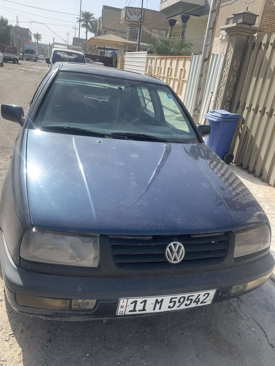 كولف 1993 للبيع السعر 40 ورقة ، ما بيها اي نقص كير أوتوماتيك ورقم بغداد ، كشنات جديدة والتبريد شغال للاتصال على
***********
