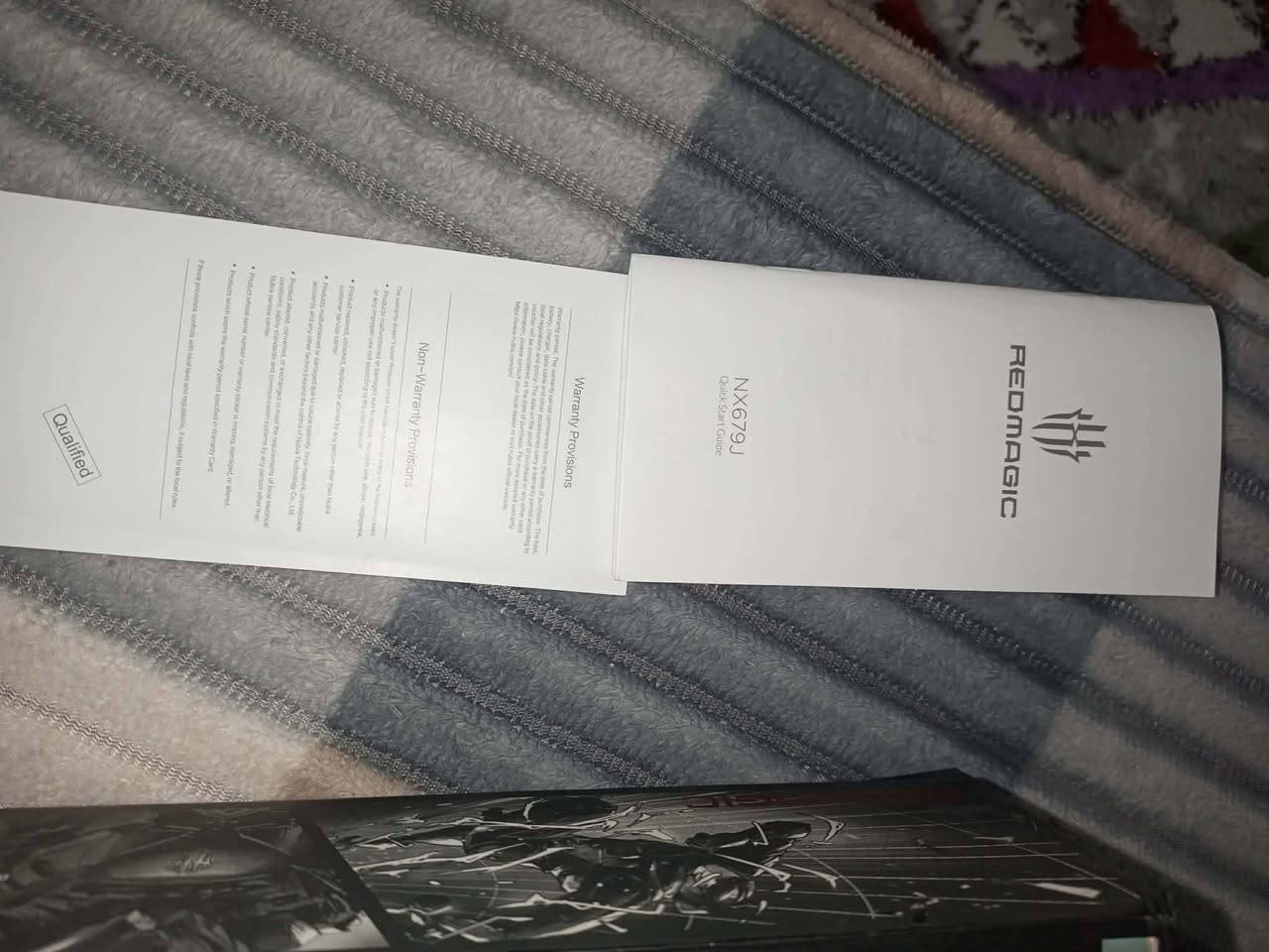 جهاز Nubia RedMagic 7

المعالج
Snapdragon 8 Gen 1

الشاشة شاشة الهاتف كبيرة بحجم 6.8 بوصة تغطي معضم واجهة الهاتف الهاتف يدعم معدل تحديث الشاشة 165 هرتز
• الهاتف يأتي مزود بشاشة 165 Hz AMOLED بدقة 1080x2400 بكسل (+FHD)

ذاكره 256
الجهاز عوزه شاشه بس
قيم واخذ لحد يكسر طبو للموقع وشوف سعره
مكاني كوت واسط شارع 40


**إذا كنت صاحب هذا الإعلان وتريد حذفه لأي سبب، رجاءا أرسل رسالة إلى الدعم الفني**