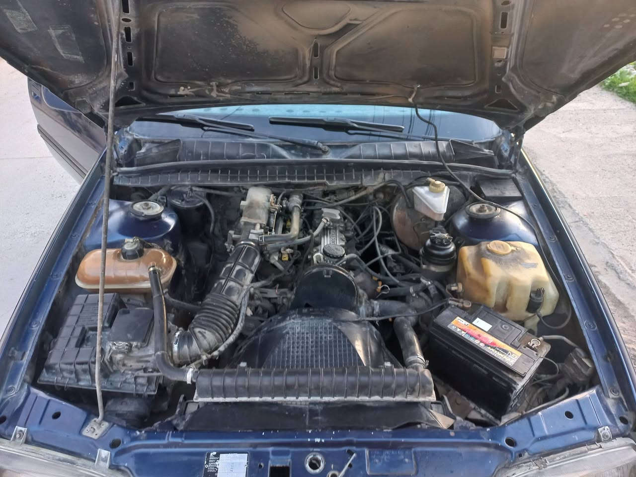 السلام عليكم
اوميكا ٩٢ محرك ٢٠ شرط الكير والمحرك بي بخار 
صبغ عام جمالية 
بدون حادث ومعجون شراي جابر على الرقم 
***********
