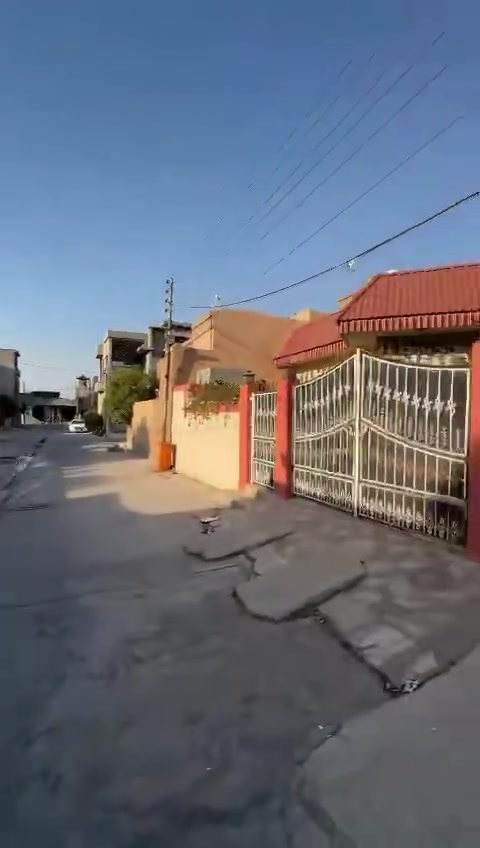 🏡 بيت للإيجار في كركوك – شورجة (شارع الحسابات القديم)
بيت للإيجار بمساحة 200 متر في كركوك شورجه شارع حسابات القديم.

يتكون البيت من:

✅ 3 غرف نوم
✅ صالون
✅ غرفة ضيوف (خطار)

محتويات البيت:
✔️ 6 سبلتات
✔️ كاونتر L
✔️ كاونتر في المطبخ الحار
✔️ خزان نفط
✔️ مضخة ماء
✔️ عدد 2 خزان ماء

💰 الإيجار: 400,000 دينار شهرياً

للاستفسار يرجى التواصل على الخاص


**إذا كنت صاحب هذا الإعلان وتريد حذفه لأي سبب، رجاءا أرسل رسالة إلى الدعم الفني**
