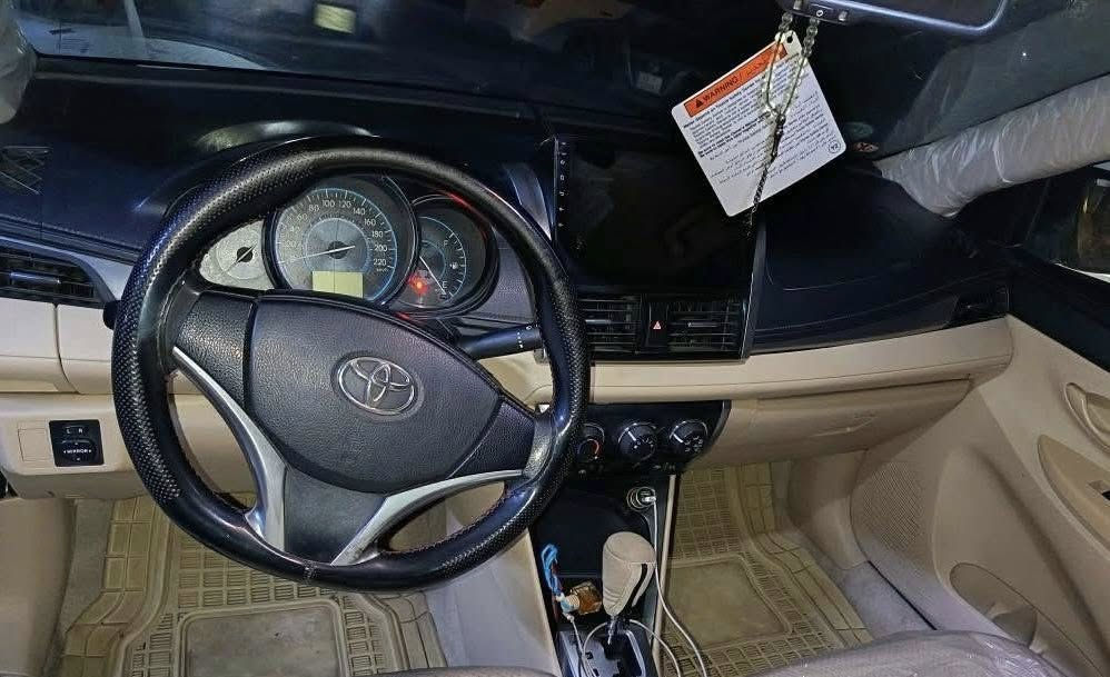 تؤيؤتا يارس ٢٠١٤ مةكينة گةورة سفري هـةولير سةيارةكة ناو زةرد چوار جام كارةبايية دةبل ايرباگ ويلكةپ سةيارةكة 4 پارچةي پةمپة لةسةر شوخت بي  ليدران سةيارةكة سةنةوي نويية بة ناوي خؤمة تايةي نويية گيرو مةكينة وهـةموو شتي بةشةرت 
0750 485 8947
