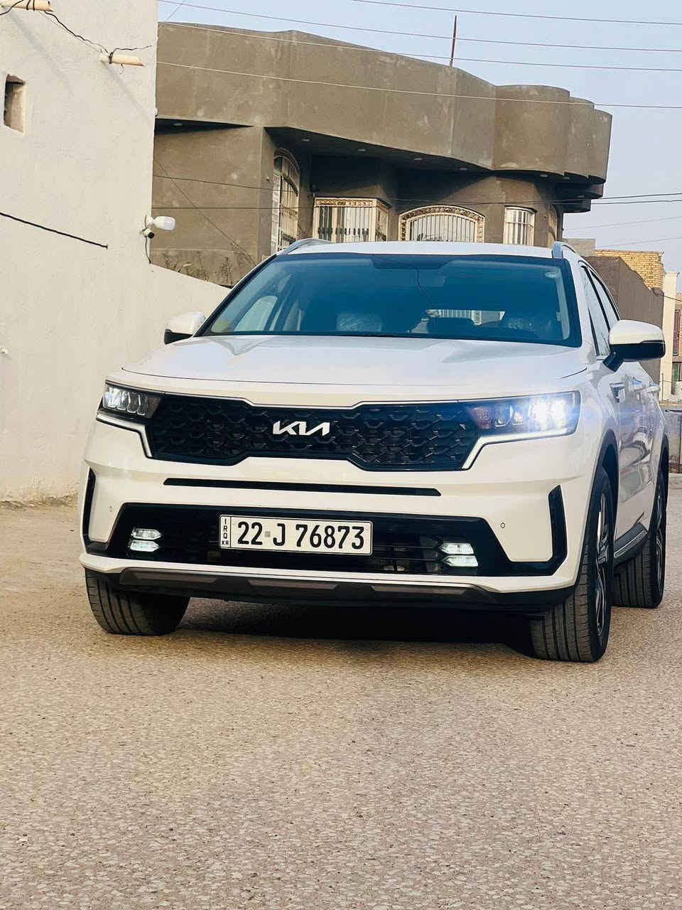 السلام عليكم 
 للبيع سورنتو موديل  2022 رقم أربيل دولي زيرو على وظع الشركه  ماشيه (30)   بعدهي بتراب الشركه مكفوله كفاله عامه حتا من الشخط حتا الدعاميات مكفولات من الشخط
حجم 6 سلندر/كير ماوس/تشغيل عن بعد/هناد بريك بصمه/ الصندوق كهرباء‏/دشبول الوان/ قبضات ابواب المنيوم.                           
حجم الاطارات 235/55R19
لايت عدسات/كشافات زينون                                      
بك لايت LED
مقود جلد شفتات مقود/مثبت سرعة/
عدد المقاعد 7/مقاعد الاماميه كهرباء                            
بردات خلفيه/حساسات امام خلف
تبريد شاشه ٣قطع تبريد                           
نظام مانع تزحلق/‏ABS
شاحن موبايل واير لس                          
اشاير بالمري والمري قابلة للطي 
مخرج AUX/مخرج USB
‏BIuetooth/                      
تطعيم الدواخل اسود لماع
‏( comfort - eco- sport - smart)
 السياره مكفوله كفاله
مكان السياره بابل 
رقم الهاتف *********** 
رقم الهاتف ***********
‏‪ حلة, بابل
