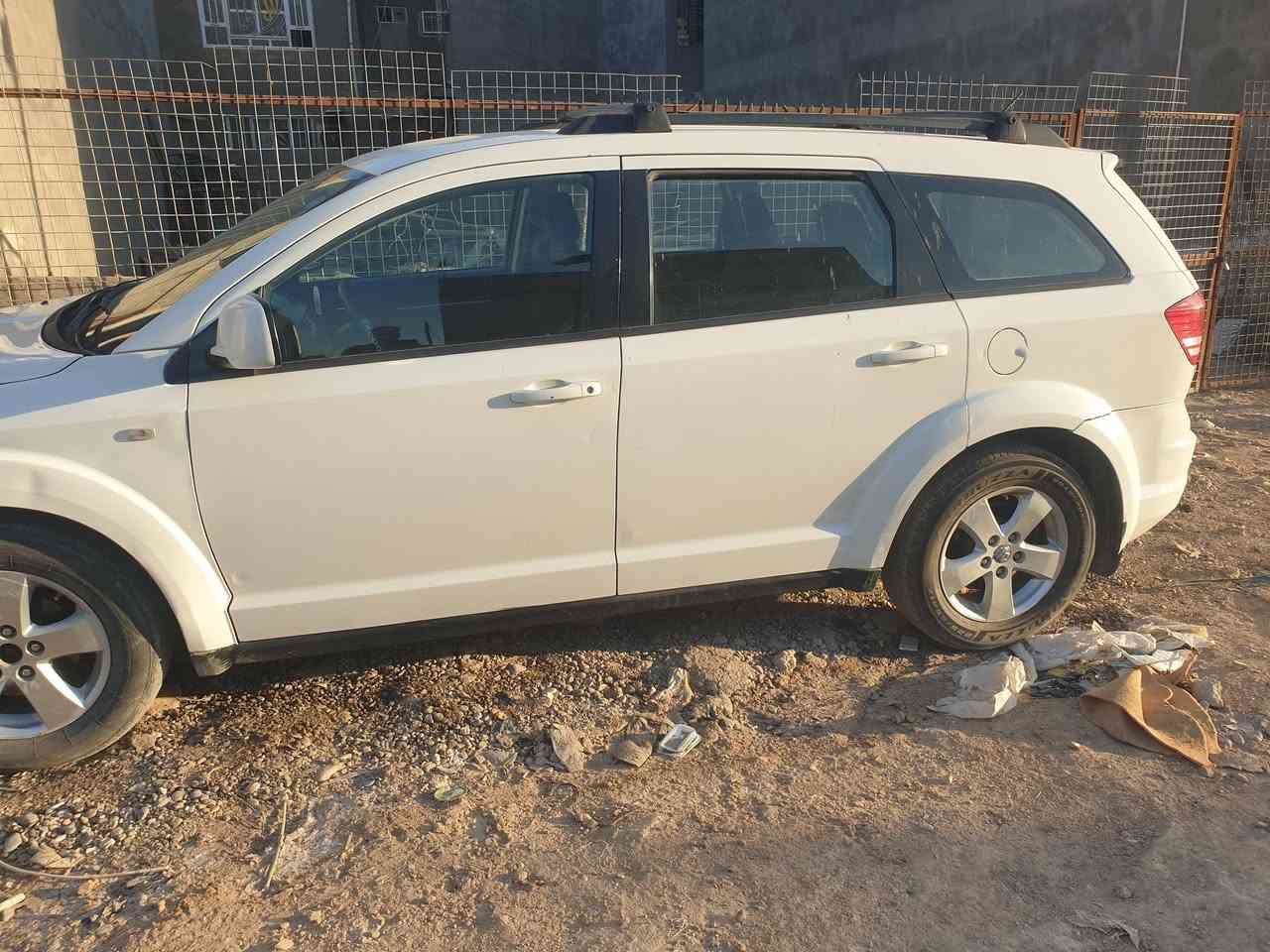 سيارة دوج جوزني 2010 للبيع  محرك  3500 سيارة جاهزه من كلشي6 سلندر 7 راكب خير من الله السعر 115$ المكان الحسينية 
 مال الراشدية رقمه شمالي يعني اربيل  رقم موبايل ***********
