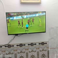 شاشة توست • مستخدمة شهرين • ملحقات كاملة