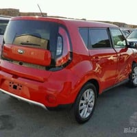 للبيع كيا صول موديل 2017محرك 2000 ماشية 82 سيارة جدا نظيفة شرط تشوف وت...