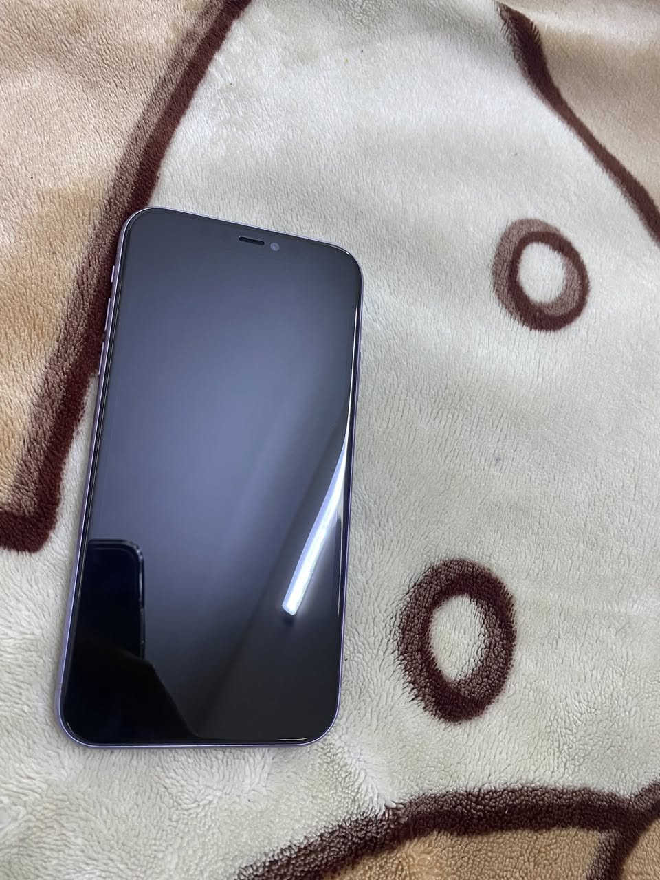 السلام عليكم
ايفون ١١ عادي ذاكره ٦٤  بطاريه ٧٧جهاز كله بلادي وكلش نضيف ومعتني بي ماعده شاشه قبل يومين وكع ونكسرت عندي بدلته نوعيه درجه اولا 
مكاني بغداد الاعظميه سعر ((١٧٥)) وبيه مجال للشراي
***********
