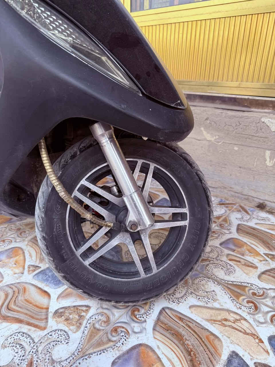 سلام عليكم ماكس عدله صارها اقل شهر من طالعه حاويه مزوده للاخر كفاله عامه كلش شراي يتصل ***********
