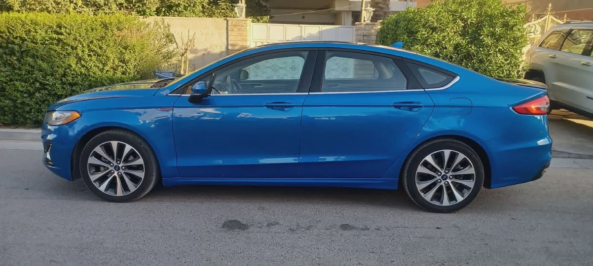 فورد فيوجن SE ٢٠٢٠ للبيع
السيارة محرك ٢٠٠٠ تيربو (فور ويل) ماشية ٥٨ الف ميل
مواصفات السيارة  
حساسات كامرا رادار امامي وجانبي + تحديد مسار 
تدفئة كشنات + تبريد قطعتين + كير ماوس سبورت + شفتات ستيرن + سلايد روف ٣ طكات + تحديد مسار 
وبعد بيه مواصفات معروفه للجناية 

السيارة جاهزة من كلشي صدر تبريد تايرات 
دسكات مبيه مصرف ابد 
حادث السيارة جدا بسيط وموضح عندك بالصورة 
مبيه صبغ فقط بارد
السعر 128$
مكاني الغزالية


**إذا كنت صاحب هذا الإعلان وتريد حذفه لأي سبب، رجاءا أرسل رسالة إلى الدعم الفني**