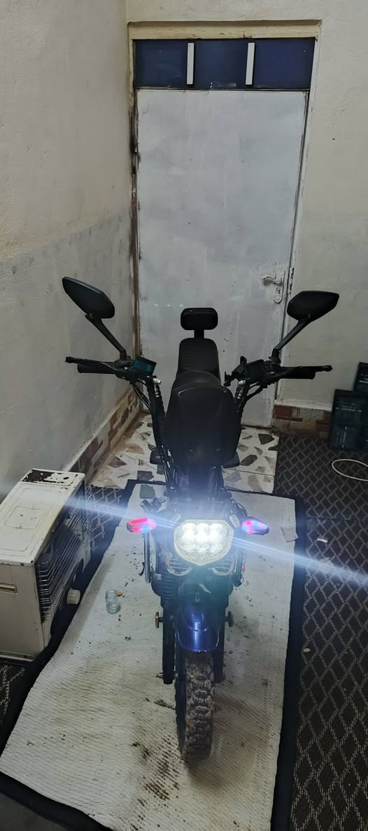 دراجة شحن للبيع حجم 16الجبلي فول كلشي مابي كهربائيات كلهة شغالة مستعمل 3اشهر ماطور نضيف حيل السعر 420وبي مجال مكاني الموصل للتواصل هاذة الرقم ***********
