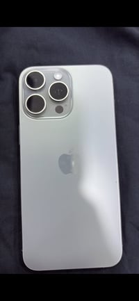 آيفون ١٥ برو ماكس • ٢٥٦ • فيس ايدي معطل