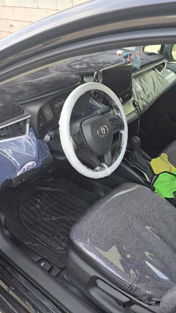 السلام عليكم كورلا  le 2024 هايبرد حادثها بسيط بدون ايرباك ماشية 58 الف حقيقي قبل اربع اشهر دخلت للعراق ثالث تبديلة دهن مكينه 1800 مكاني ديالى بعقوبة السعر 165 وبيها مجال 
***********
