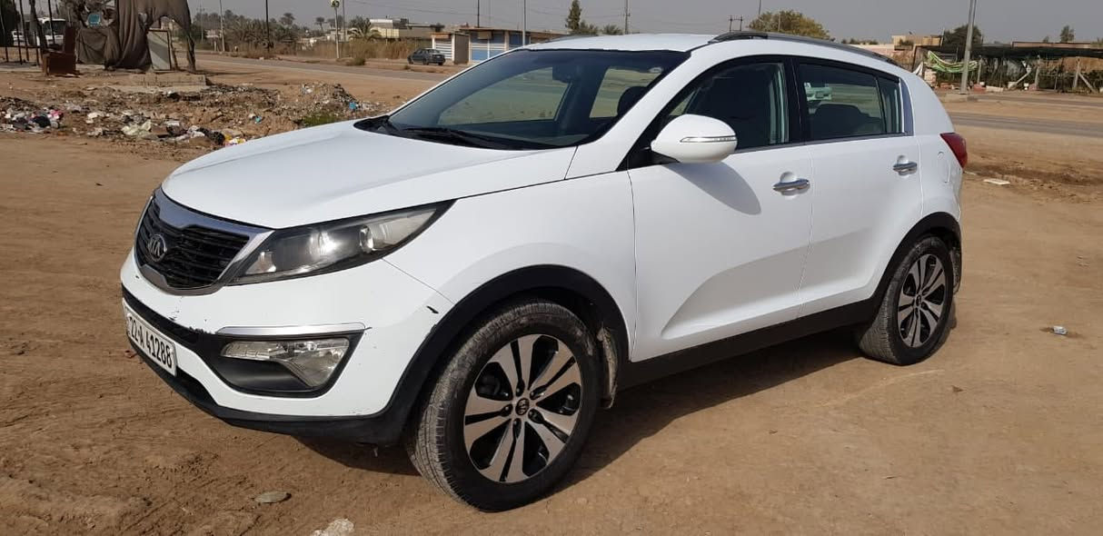 لسلام عليكم
سبورتج 2014 خليجي مكفوله كفاله عامه فقط بارد بسيط مكينه مامفتوحه البلاديه مالته حداديه وتخم تاير جديد رقم وهزه وسنويه قبل اسبوع جددتهم السعر 148 
***********
***********
