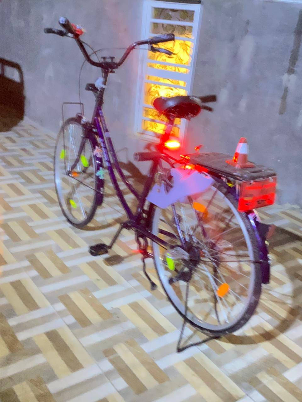 سلام عليكم بيسكل للبيع
حجم 26 المكان ناصرية مركز 
رقم الهاتف ***********
