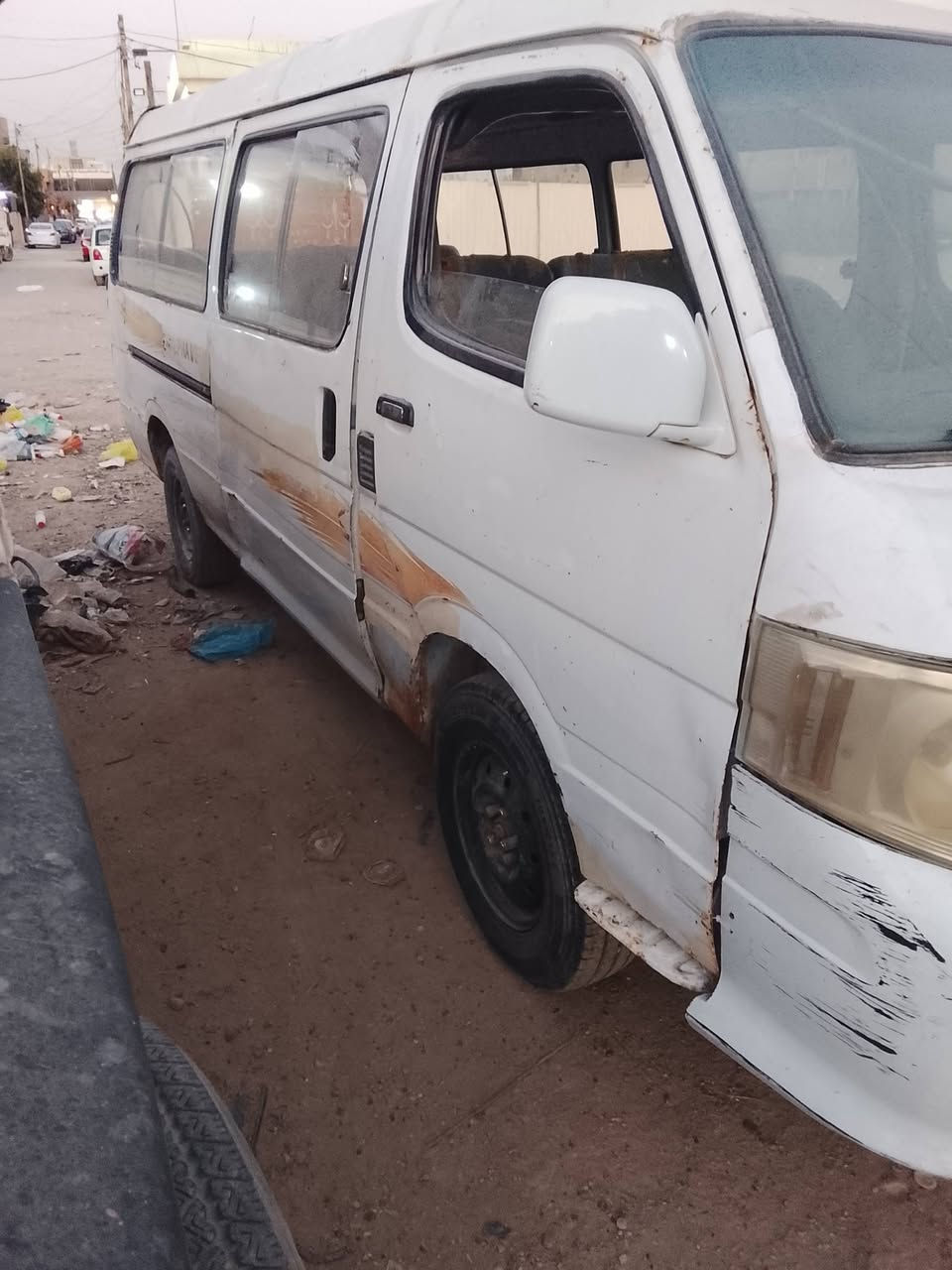 سلام عليكم فتون موديل 9 فراشه رقم الماني مصفره مجموعه مكفوله نقص دوشمه وجامه خلفيه السعر 20 وبيه مجال اتكفل سرقه وعشاير صاحبه مضيعين عنوانه  العنوان بغداد الدوره نهايت شارع 60 
***********
