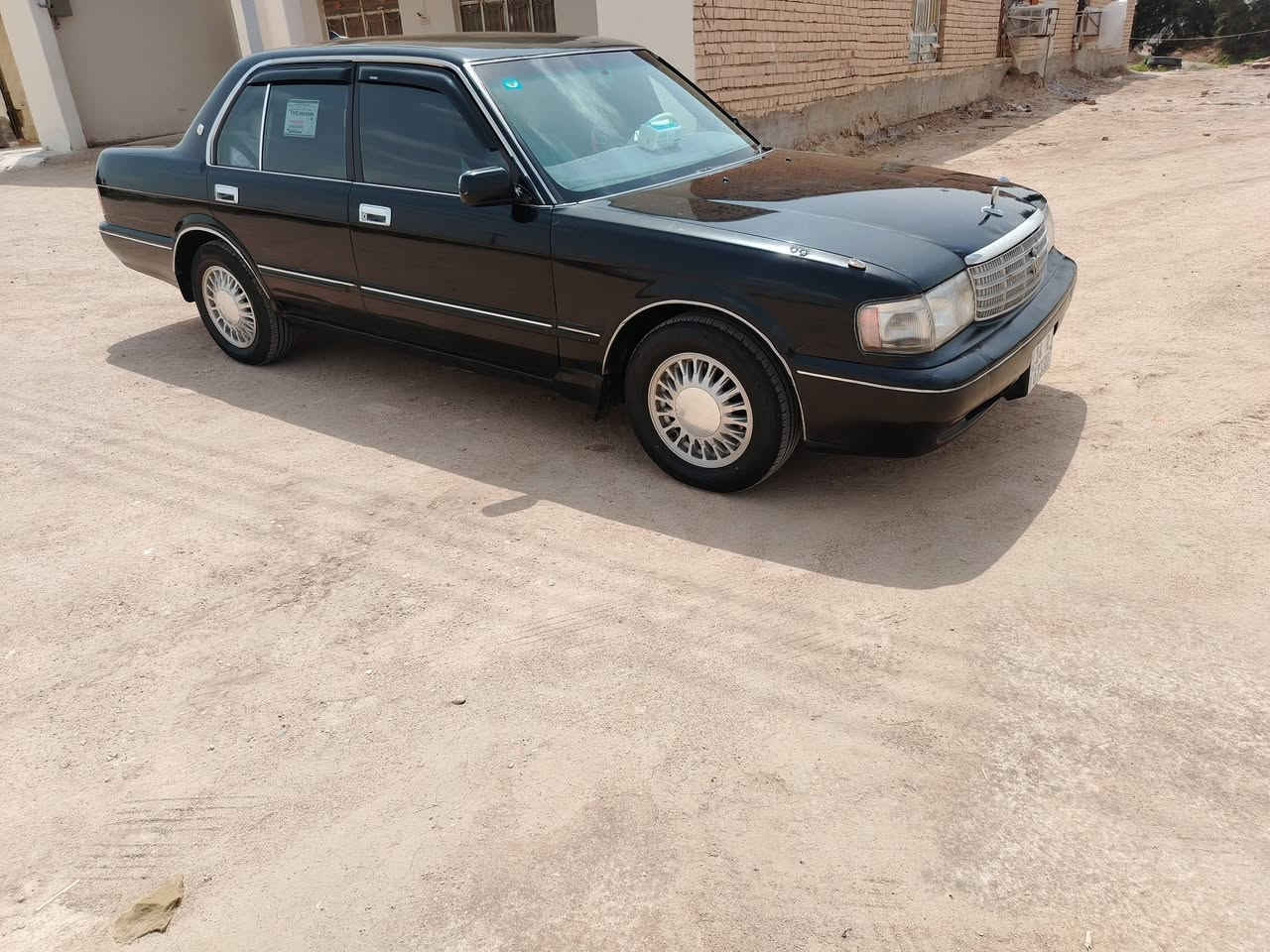كراون أرنب طويل موديل 94مكفوله من  الكصه ونقل جثه و ضربه قوية  مكينه وكير فيفتي 3000   سنتر لوك ريمونت  دوشمه ارضيه سياره جاهزه من كلشي رقم بصره دولي سنويه مجدده  سياره تحويل ثاني يوم سعر 66وبيها مجال قليل  السيارة نظيفه ومالت جناي مكان السيارة الناصريه البطحاء  للاستفسار اكثر الاتصال على هذا رقم ***********

