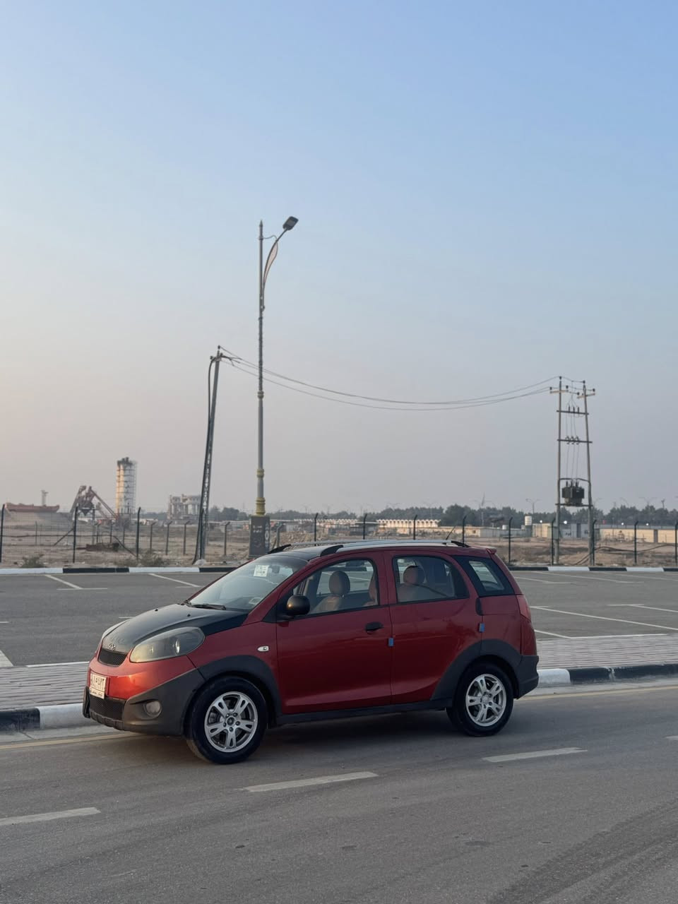 سلام عليكم البيع
شيري x1مديل 2014 مكفوله من كلشي ضربه وصبغ وبارد وشخط السياره كلش جديده محرك كير حداديه تبريد تخم تاير خير من اللّٰه السياره برغي نقص مابيه كير اوتماتيك رقمه كربلاء السياره حلوه كلش السعر 47وبيه مجال موجودة  كربلاء هاتف
***********
