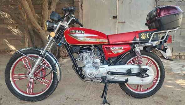 السلام عليكم
دراجة ايراني (سيفان سولنك) مرقم ذي قار سنوية بأسمي
تحويل شوكت ماتريد دراجة نظيفة كلش مثل ماواضح أمامك بالصور
السعر (مليون وربع) 

بس رقمها كلفني بالمرور (530 ألف)

العنوان :سوق الشيوخ. كرمة بني سعيد

*********** - رقمي
