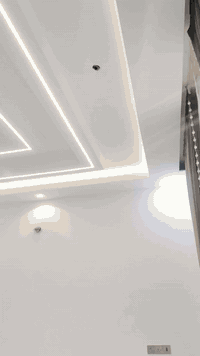 السلام عليكم مستعدون لعمل كافت الديكورات الجبس بورد والسقف الثانويه ورق جدران بديل الخشب بديل الرخام وجميع الصباغ الداخليه والخارجيه لسنا الوحيدين لكننا الفضل الملك للديكورات *********** السعر مناسبه من الله التوفيق
