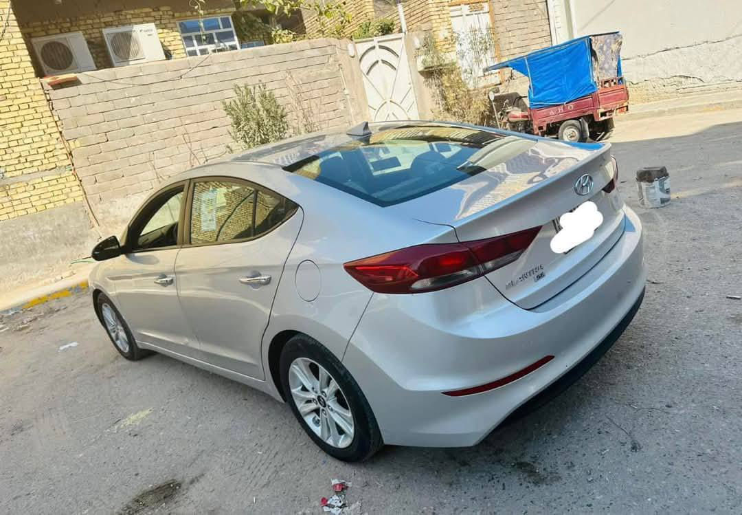 النترا 17 وارد امريكي محرك 2000 دوش رقم جديد السيارة بأسمي
السعر 105
بصرة خور الزبير 
***********
