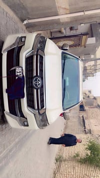 لاندكروز ١٣ محدثه ٢١ فول داخل وخارج صبغ عام بيهه ضربه قبق جنطه وخشه ما...