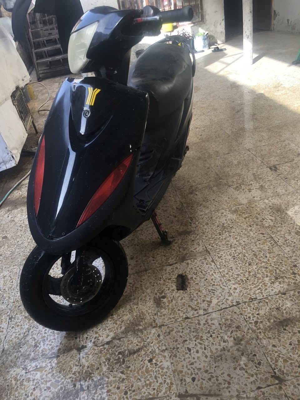 ماكس عدلة سلف هندر تشتغل بوشة ٤٩ دراجة خير من الله ٣٠٠ وبيها مجال قليل مكاني بعقوبة تحرير ‭

‭٠٧٧٣ ١٠٤ ٢٦١٣‬
