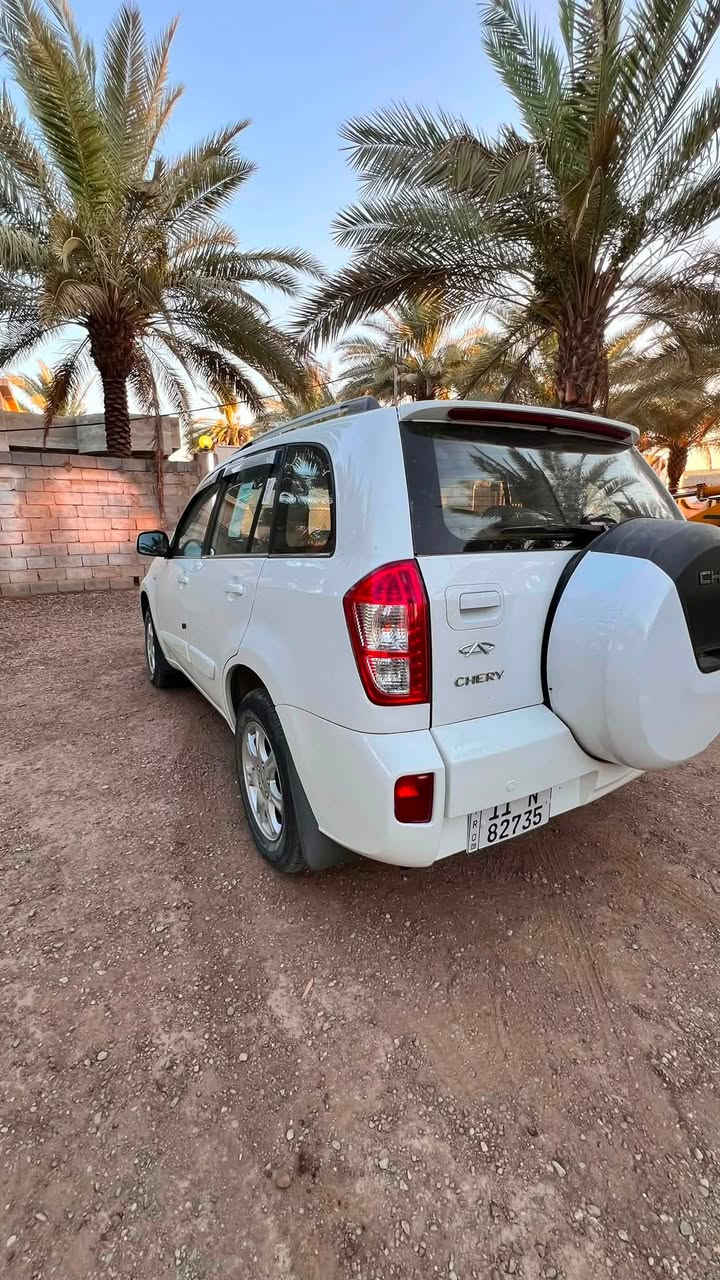 تيكو 2013 مكفولة كفالة عامة عدا صبغ بلدوسه شويه قطرة خياس مابيها جديده بمعنى الكلمة ماشية 84 حقيقي السعر 68 وبيها مجال مكانها بابل الحصوة للاستفسار ***********
