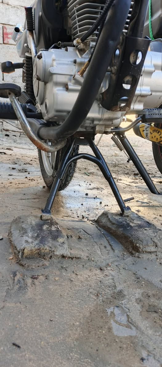 سلام عليكم دايون عضم موديل 2018 دراجه جديده مبدل بيه بس بستم وبوشه وشركه شرط صوت لمكينه ما سمعه وياهه صالنصه مفلترت وثانيه كاتم وثنينهن بلادي وياهه مهات 2018 دراجه جانت محجوزه بغداد نحجزت 2020/12/30 وهيه طلعه من لمعرض ب2019 دراجه من 2020/12/30 لحجز لحد 2025 ورقمته بغداد نكليزي بسمي تحويل وين ما يعجبك تريد بغداد بكربلاء ودراجه معمره مال جناي لتفيده يرسلني عليه وسعر نهائي 16500 فقل بدون معامله ولوضيع دراجه وحيده بكربلاء رقمه بغداد ونوع دايون واسف عل طاله ***********
