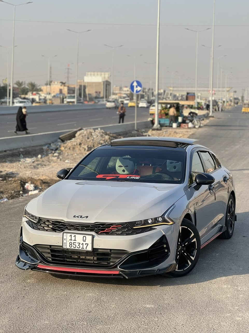 ا السلام عليكم شباب
k5جيتي لاين
موديل 23
رقم بغداد بّــ اسمي 
محرك 1600 تيربو
ماشيه 66 ميل وقابل للزياده
مواصفات الجيتي لاين معروفه
 داخل احمر
بنوراما
كشنات جلد
بصمه ابواب وتشغل+ تشغل عن بعد
رادار امامي (نقص)
وخلفي 
وجوانب
حادث السياره جاملغ سكن مبدل ومصبوغ
وشبرين بلبنيد معدل وداير البنيد مصبوغ
بدون ايرباك وبدون دواخل 
بيها ملاحضتين هنا صارن يمي بّــ العراق
اصبع بّــ الجاملغ مال السايق وعدلت pdr
وعلى كد اربع اصابع بّــ الجنطه هم عدلتهن pdr
وعندي تصوير قبل وبعد التعديل
السياره جاهزه ومابيها نقص اي شي 
مكان السياره بغداد / الشعب
سعرها 190 وبيها مجال 
شوف واقتنع واني بّــ الخدمه
هـ ***********
