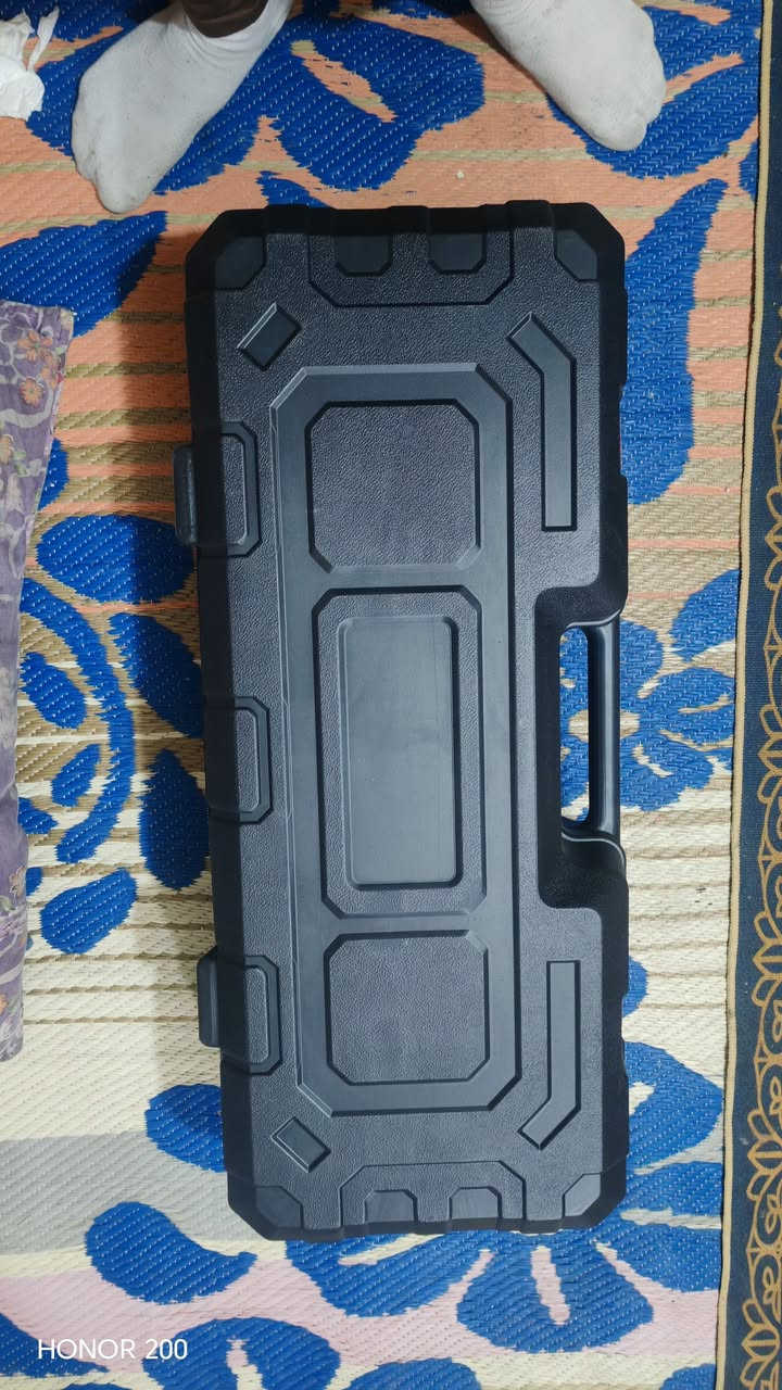 السلام عليكم جديد غير مستخدم ما مشكله حتى على الكهرباء بالكرتون للبيع العنوان كربلاء  هي سعرها 140 اريدها 100 ***********
