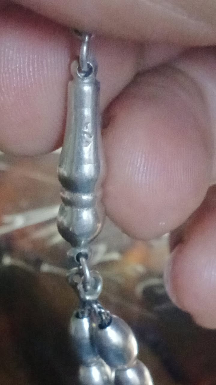 مسبحة فضة - غير مستعملة - الوزن 18.2 غرام - مختومة 925 - السعر 80 الف مع التوصيل


**إذا كنت صاحب هذا الإعلان وتريد حذفه لأي سبب، رجاءا أرسل رسالة إلى الدعم الفني**