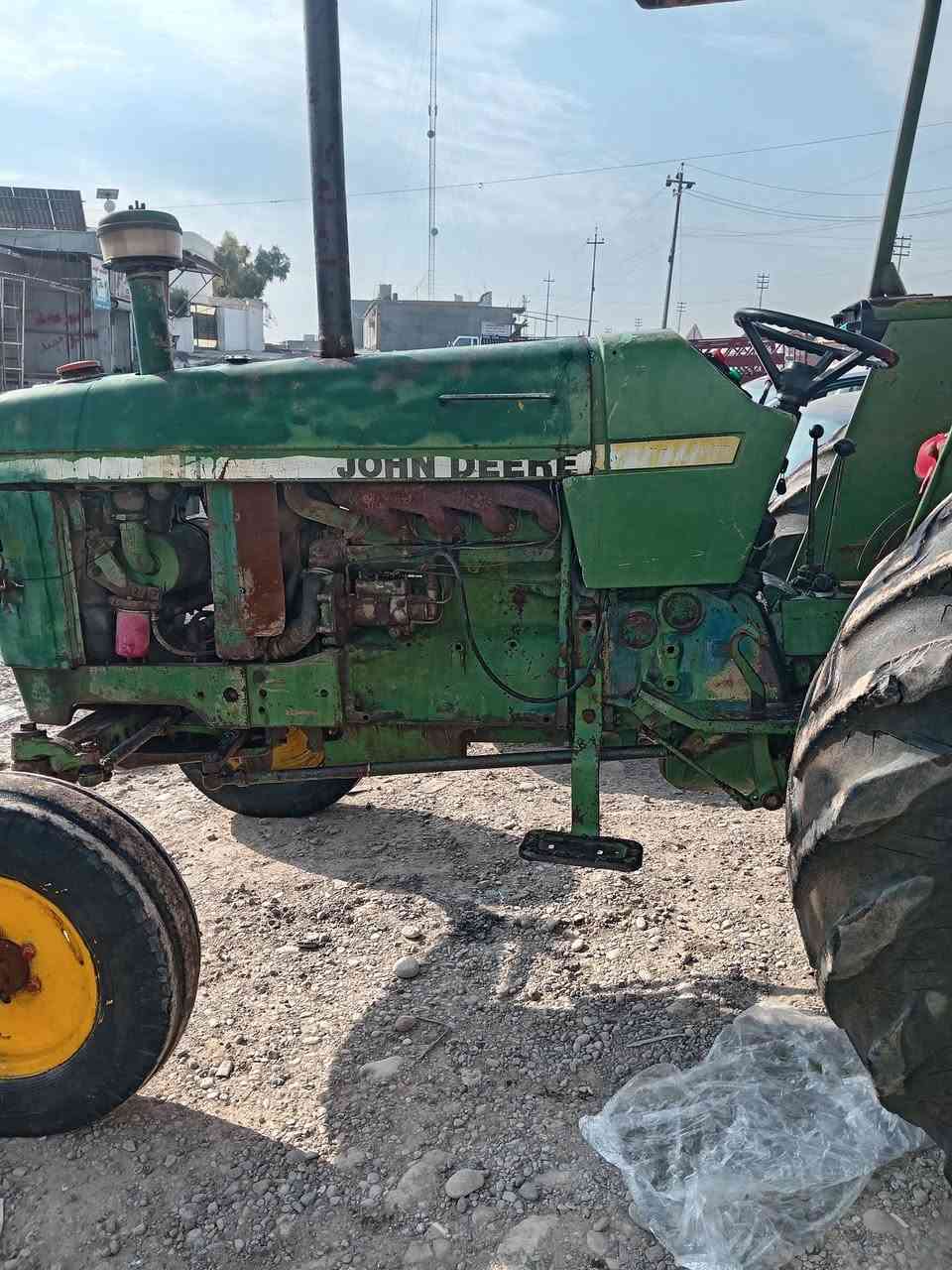 تركتر جوندير للبيع السعر ٤ مليون للاتصال ***********
